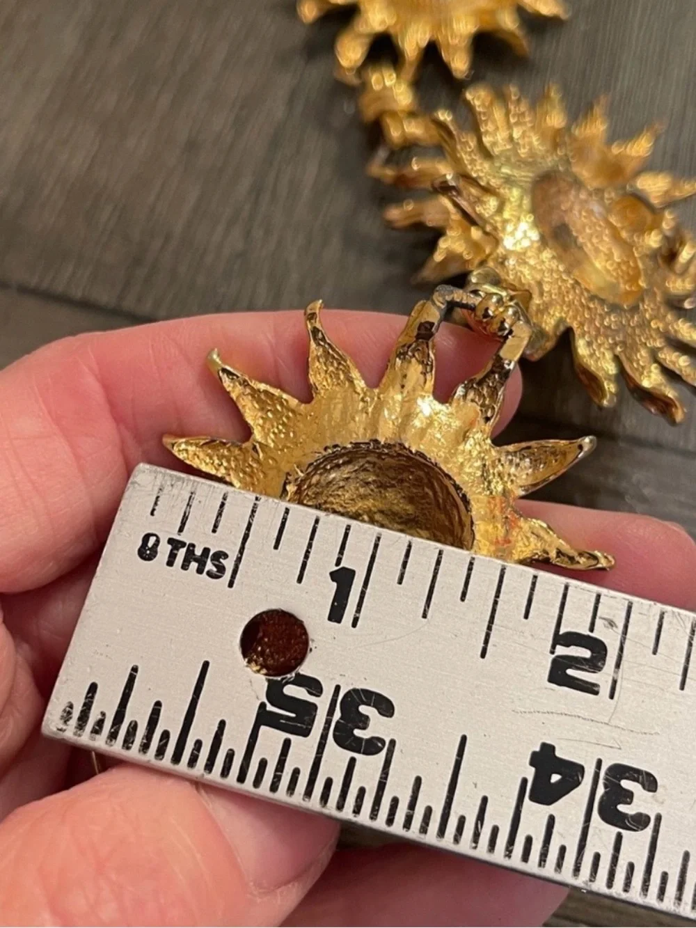 Vintage Gold-tone Metal Sunflower - Daisy Chain Belt